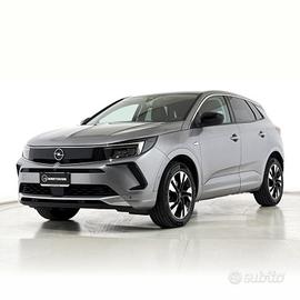 Opel Grandland 1.5 130cv AT8 Business Elegance