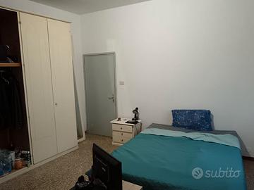 Camera Singola, Via Baracca 100, 1 maggio