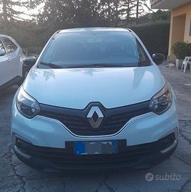 Captur 1.500 90 cv