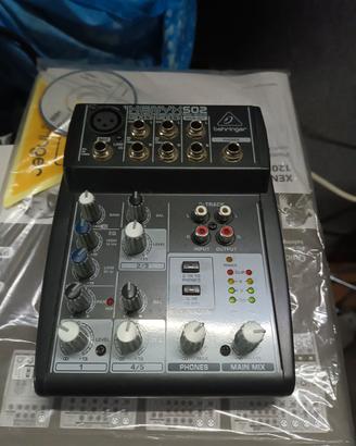 mixer XENYX 502 behringer
