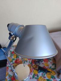 Tolomeo micro led da tavolo