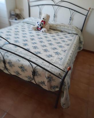 letto e materassi seminuovi