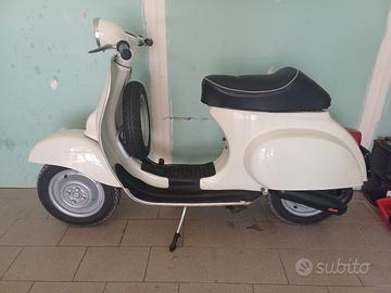 Vespa 50 R del 1971