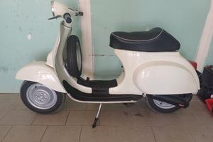 Vespa 50 R del 1971