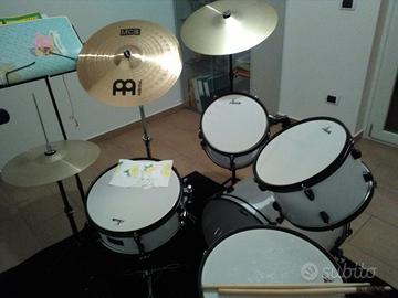 Batteria acustica per principianti adulti completa