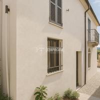 VILLETTA INDIPENDENTE CON TERRENO