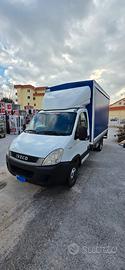 Iveco daily 35c15 centinato e telonato con sponda