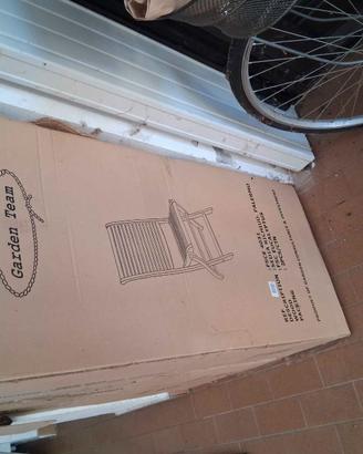 tavolo da giardino con 8 sedie nuovi