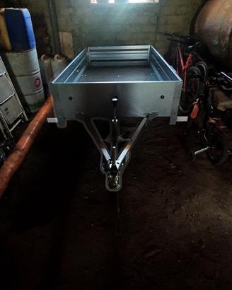 Rimorchio auto