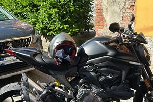 Ducati Monster 937