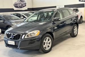 Volvo XC 60 XC60 D3 Geartronic R-design