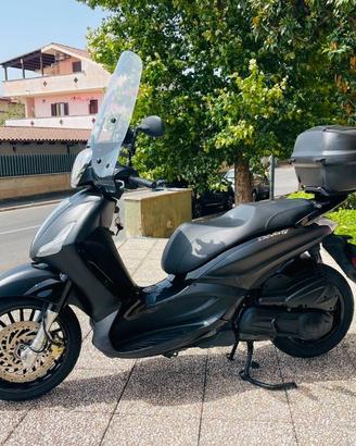 PIAGGIO Beverly 300 i.e. TUTTO INCLUSO ANCHE PAS