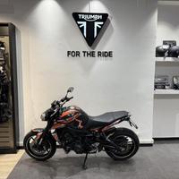 YAMAHA MT-09 .