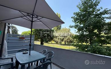 BILOCALE CON SPLENDIDO TERRAZZO!