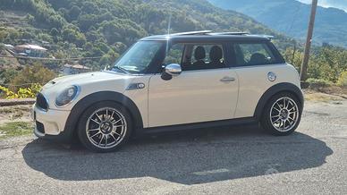 Mini cooper S R56