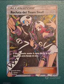 carta pokemon recluta del team skull