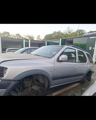 OPEL FRONTERA B DTL 16V ANNO 2001 solo per ricambi