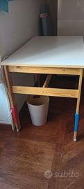 Tavolo scrivania Sandad  Ikea bianco e legno