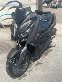 Yamaha X-MAX 125