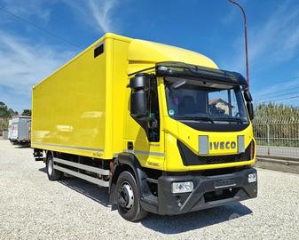 IVECO EUROCARGO 140E25 P E6 FURGONE 7,40 SPONDA