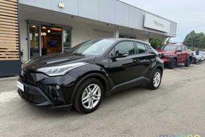 Toyota C-HR 1.8h Active E-CVT