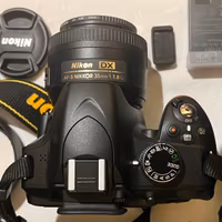 Nikon D3200 con obiettivo 35mm