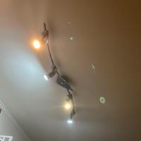 Lampadario 4 faretti a led