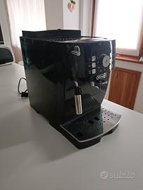 Macchina caffè De Longhi Magnifica S