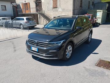 Volkswagen Tiguan 2.0 TDI 150 CV SCR DSG 4MOTION L