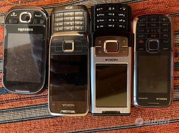 Telefoni cellulari vintage da collezione