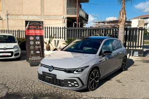 Volkswagen Golf 8 GTI 2.0 TSI DSG