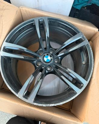 Cerchi 19 originali m4