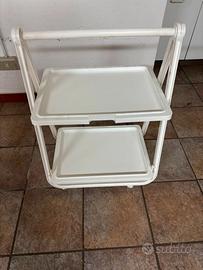 Carrello bianco portavivande