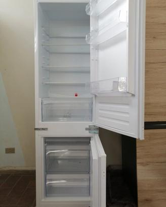 Frigo da incasso e relativa colonna