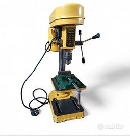 Trapano a colonna da banco monofase