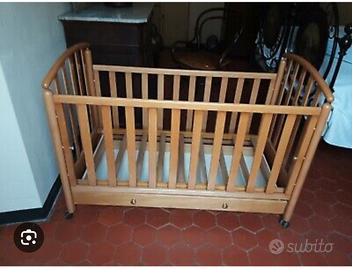 Lettino bebè con materasso