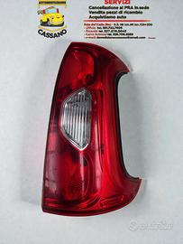 FARO POSTERIORE DESTRO FIAT PANDA ANNO:2015