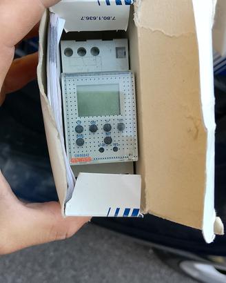 materiale elettrico 