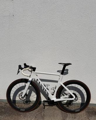 Canyon Aeroad CF SLX 8 AXS 2025 M