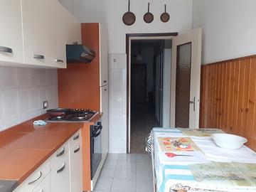 Bergamo Villaggio Sposi ampio trilocale