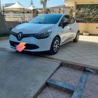 renault clio van  1.5 diesel  75 cv.
