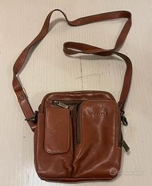 Tracolla in pelle Giudi