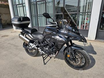 Benelli TRK 502 x