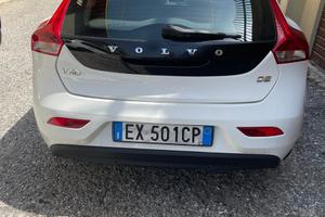 Volvo v40 2014