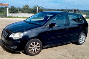 Volkswagen Polo IV 2005 5p 1.4 Sportline 80cv