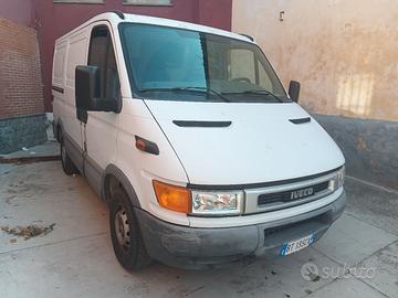 furgone Iveco 