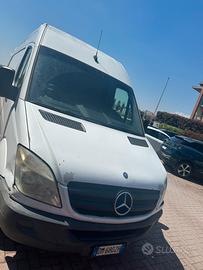 Furgone Mercedes