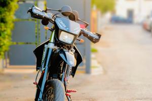 Suzuki DRZ400sm