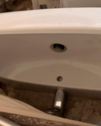 Lavandino e wc nuovi mai usati