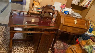 Strepitosi mobili d'antiquariato fine '800 primi '
